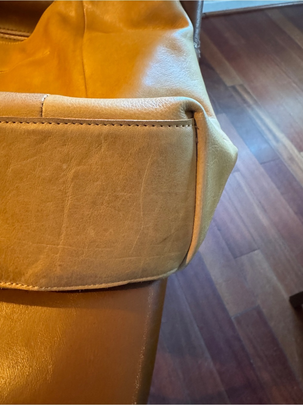 Latico Leather Petite Lindsey shoulder bag - Camel - Picture 4 of 9